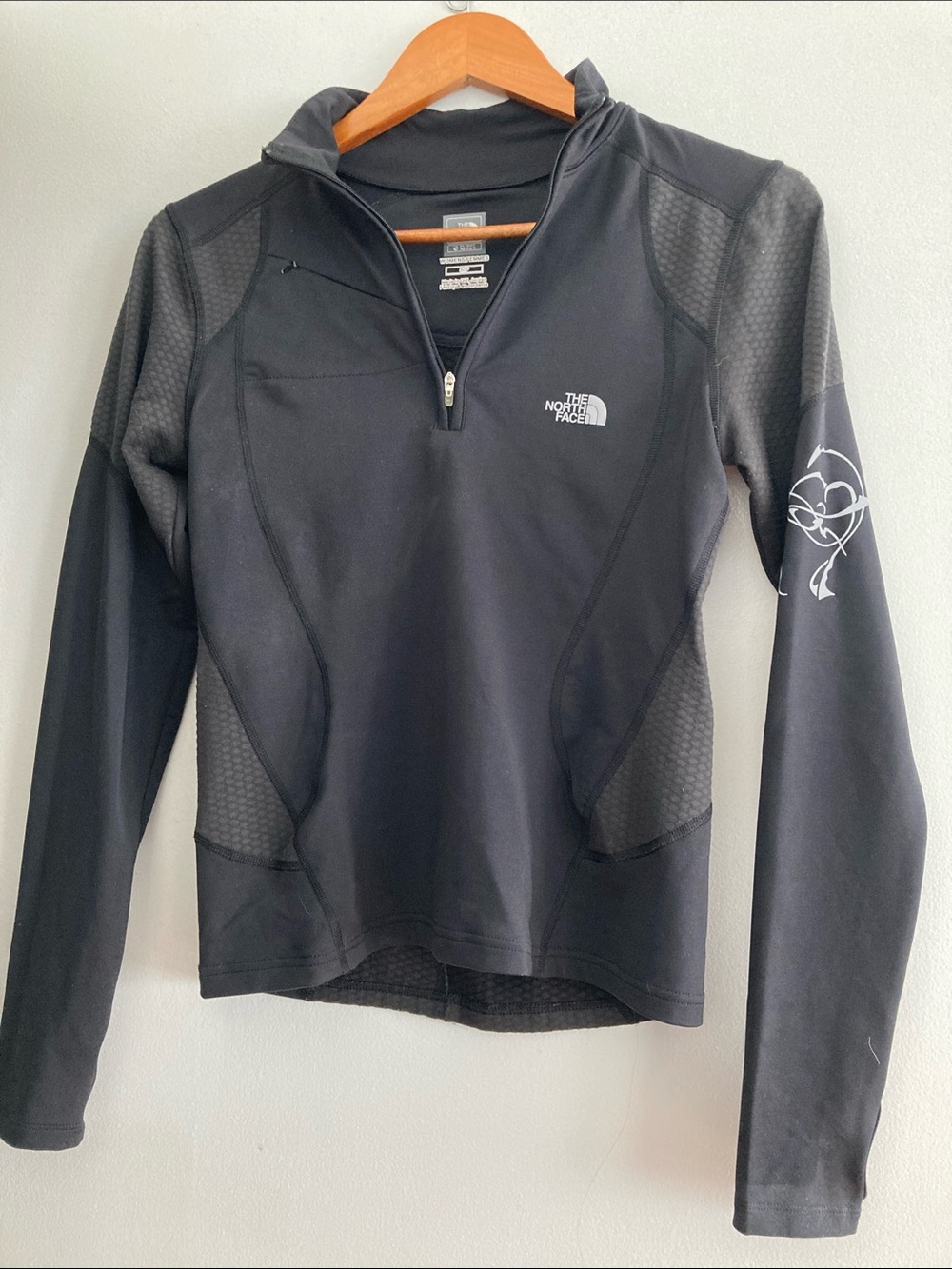 The North Face Black Women's Half-Zip Pullover